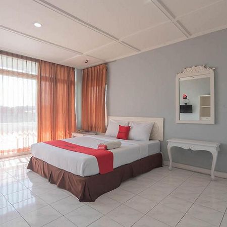 RedDoorz At Jalan Raya Lembang Hotel Padasul Luaran gambar