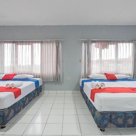 RedDoorz At Jalan Raya Lembang Hotel Padasul Luaran gambar