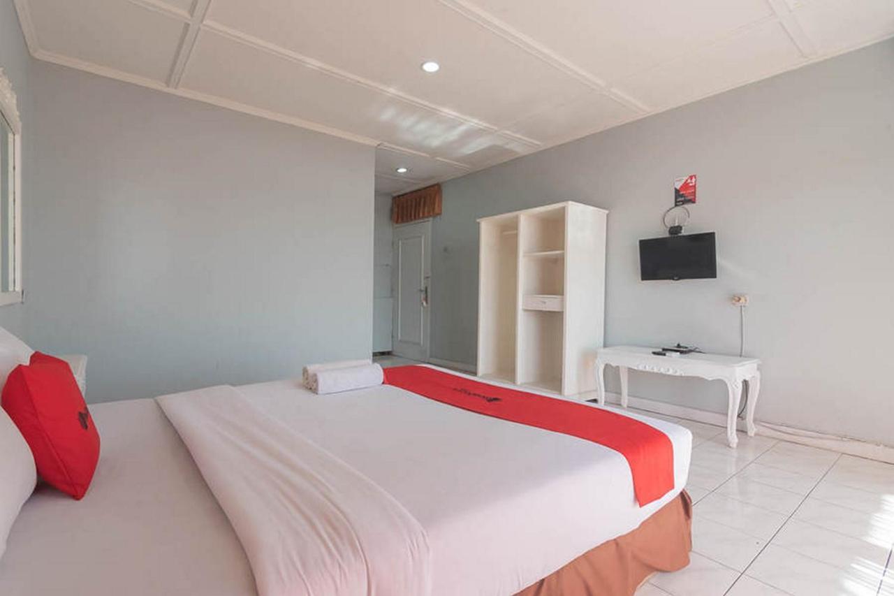 RedDoorz At Jalan Raya Lembang Hotel Padasul Luaran gambar